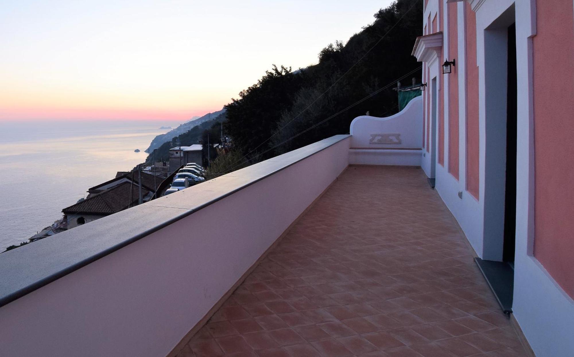 Villa Belvedere Amodeo - Terrace, Seaview, Wifi กองกาเดมารีนี ภายนอก รูปภาพ