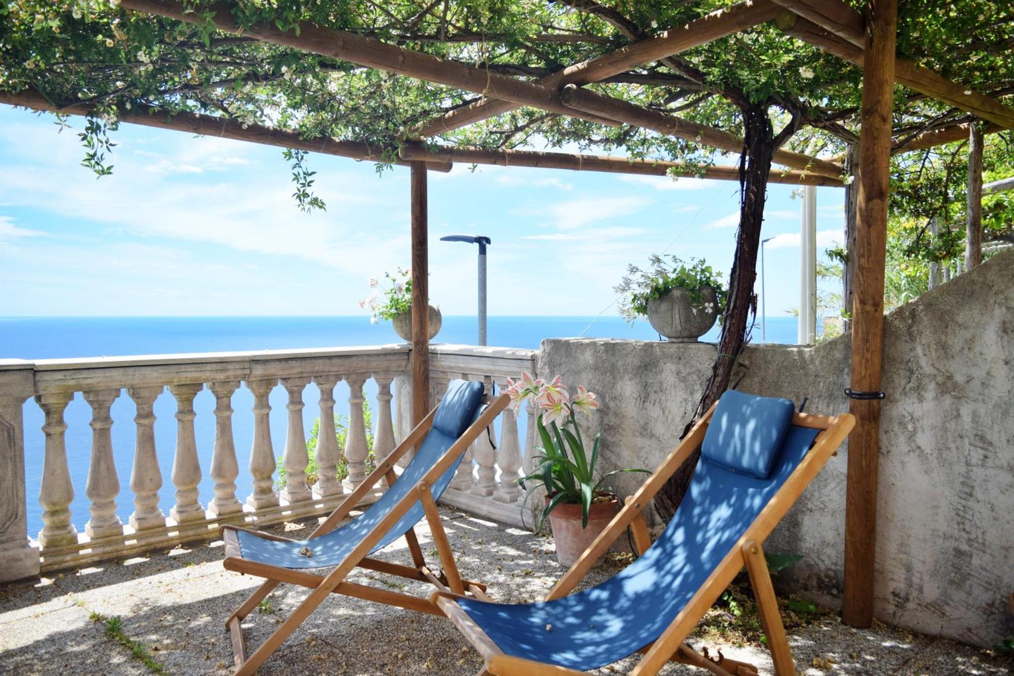 Villa Belvedere Amodeo - Terrace, Seaview, Wifi กองกาเดมารีนี ภายนอก รูปภาพ